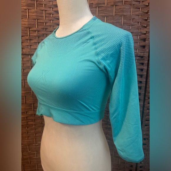 Gymshark Workout Seamless Crop Top Quarter Sleeve Teal Active Exercise Large - Picture 11 of 12